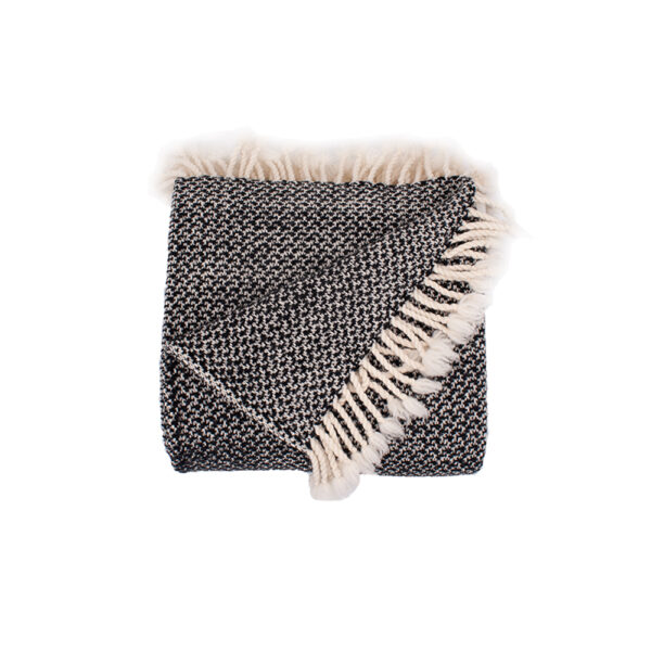 Merino wool Throw Black ZigZag - Image 3